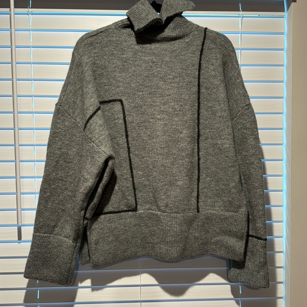 Zara oversized Turtleneck Sweater